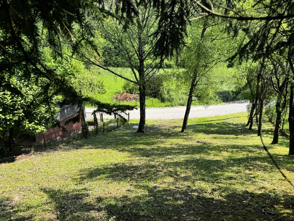 Zemljište za prodaju Jagnjić Dol Sveta Nedelja – građevinska zona i šuma